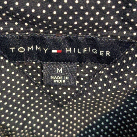 Tommy Hilfiger Button Down - Picture 2 of 2